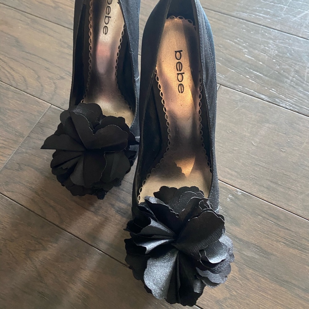 Bebe heels